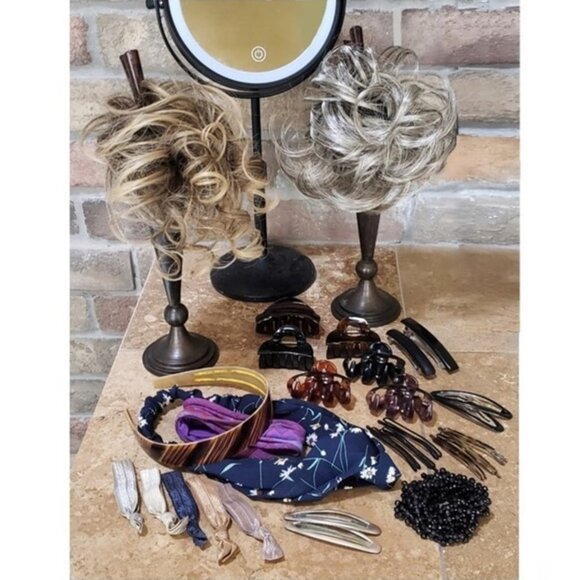 A Whole Bunch of Hair Accessories! - Picture 14 of 14